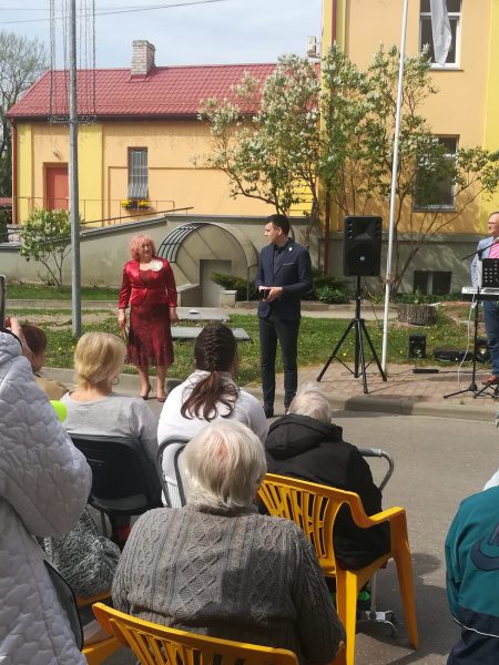 Sagaidam un svinam Ģimenes dienu