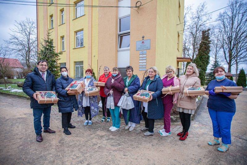 Jūrmalas uzņēmēji gatavo mediķiem dāvanas